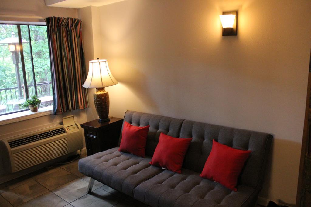 Brydan Suites 유레카 스프링스 외부 사진